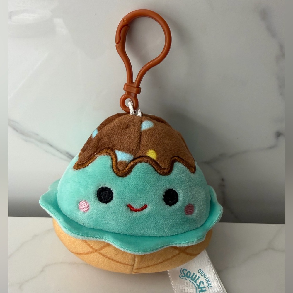 Squishmallows Food Squad Maya The Ice Cream 3.5" Clip-o
Original